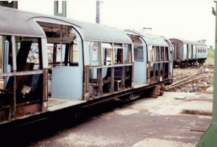 1962 Stock DM1406 original at Snailwell 1962 Stock DM1406 original at Snailwell. There was a renumbered version that last longer in service. ADB977495 (34641) BSK is behind on 16th July 1993. 1962 Stock DM1406 original at Snailwell 1962 Stock DM1406 original at Snailwell. There was a renumbered version that last longer in service. ADB977495 (34641) BSK is behind on 16th July 1993.